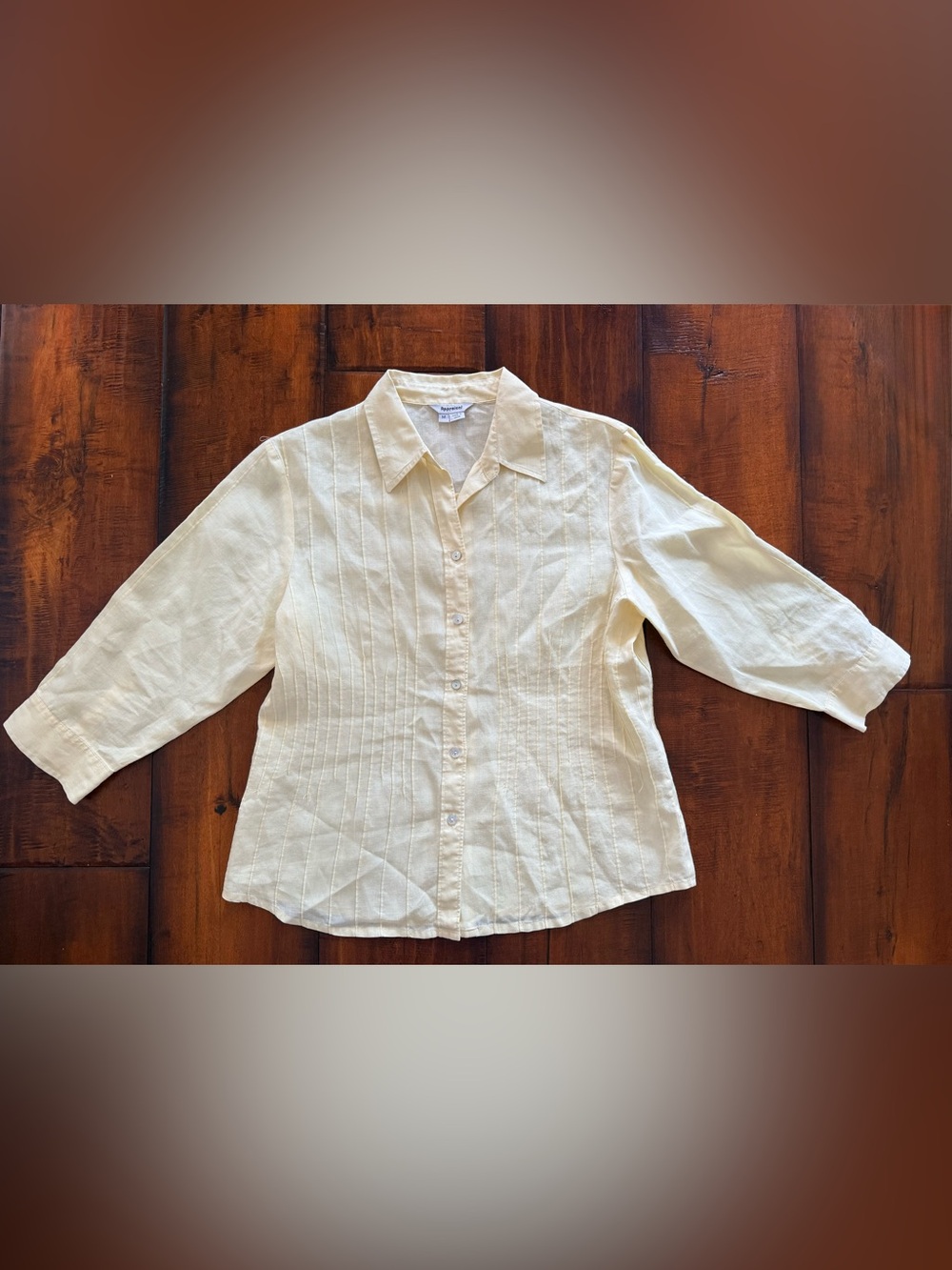 Appraisal Soft Yellow Women's Button-Front Pintuck Blouse